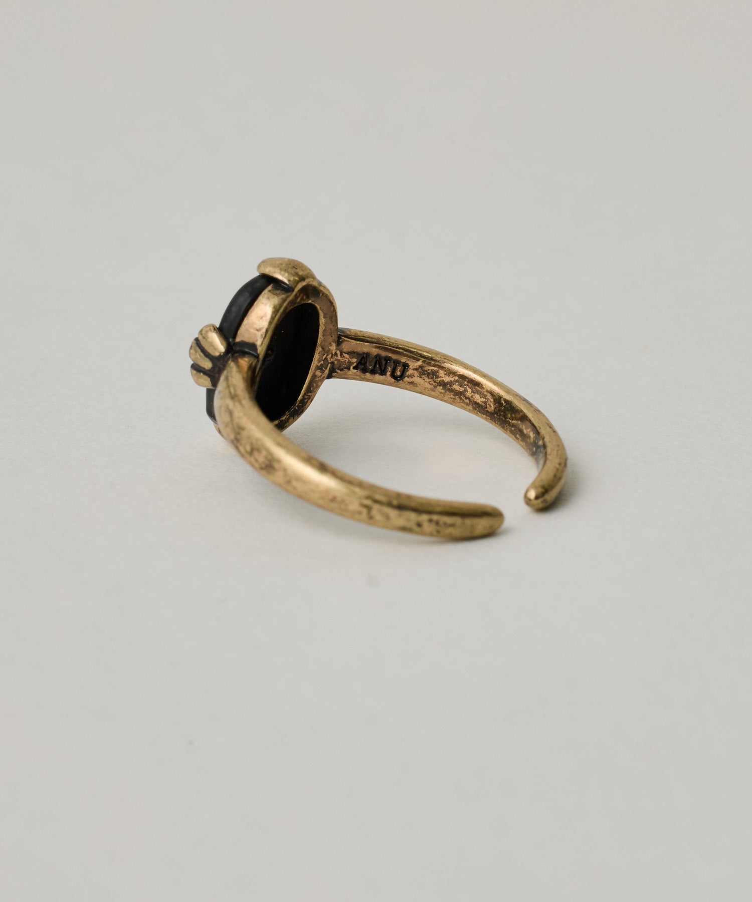 luna's vintage ring – ANU
